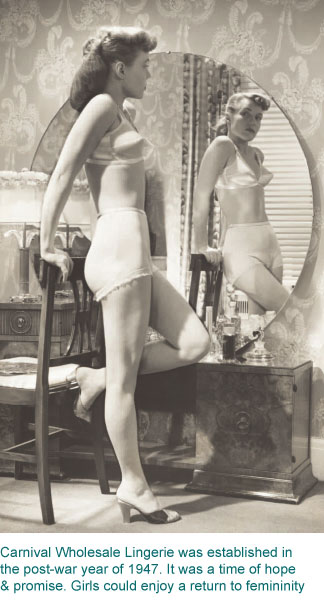 Vintage 1950's photo pretty woman models bra, panties